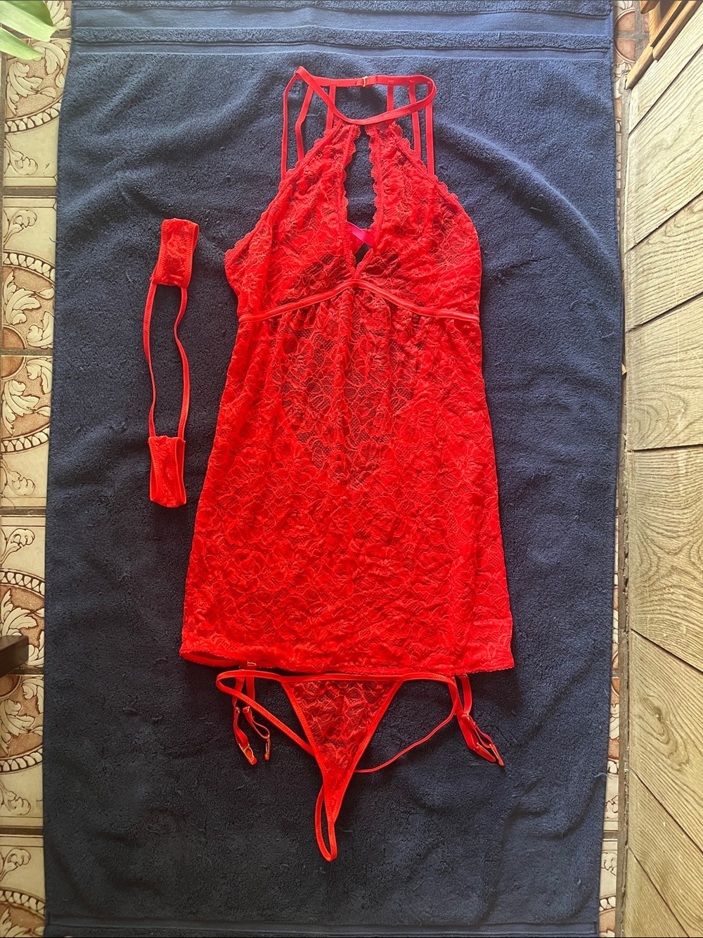 3 pc Red Lace Lingerie Set - One Size - Queen